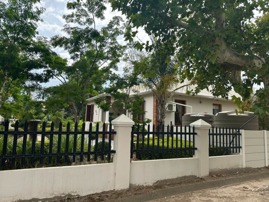 3 Bedroom Property for Sale in Porterville Western Cape